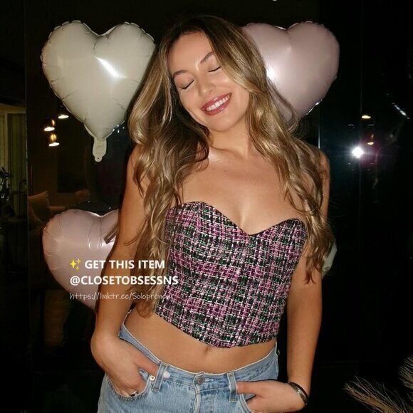 Zara Tops - BLOGGER FAVE!!! ZARA Textured Crop Top